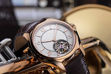 南通劳力士官方售后洗油